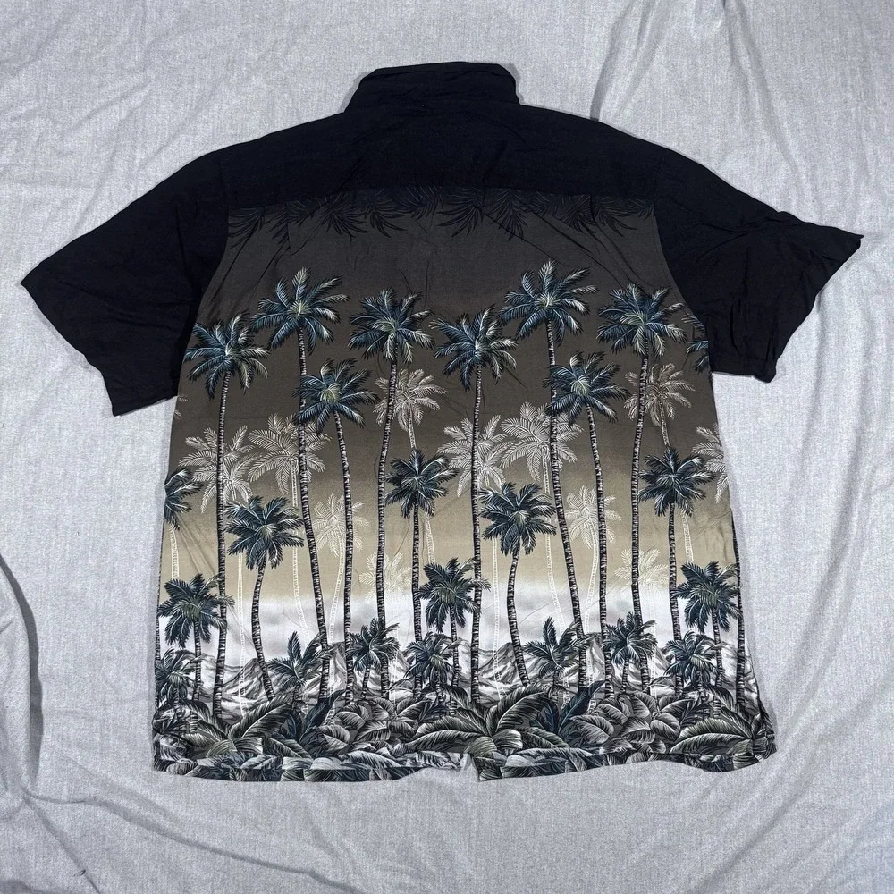 Batik Bay Shirt Mens XL Black Gray Palm Tree Hawaiian‎ Rayon Button Up Aloha